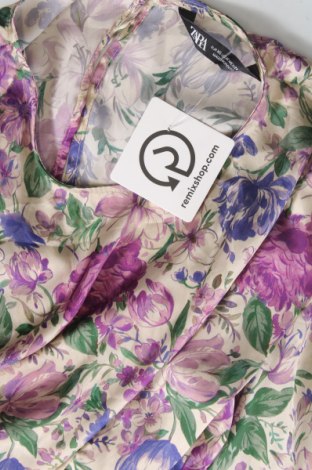 Kleid Zara, Größe XS, Farbe Mehrfarbig, Preis 13,81 €