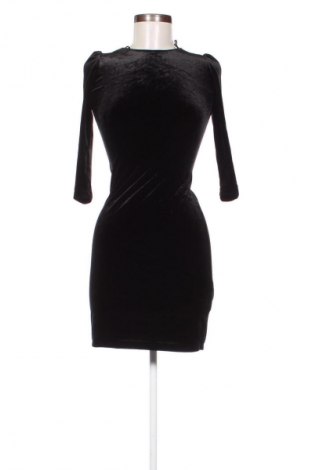 Šaty  Zara, Velikost XS, Barva Černá, Cena  342,00 Kč