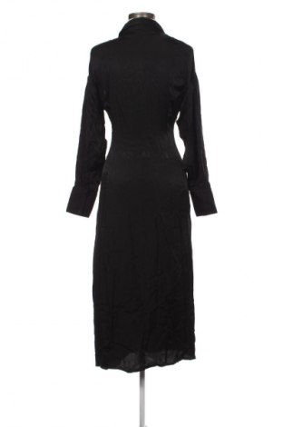 Рокля Zara, Размер S, Цвят Черен, Цена 34,00 лв.