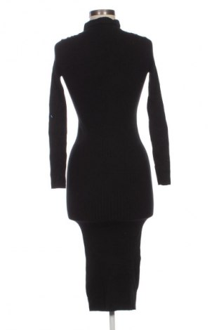Kleid Zara, Größe S, Farbe Schwarz, Preis € 23,99