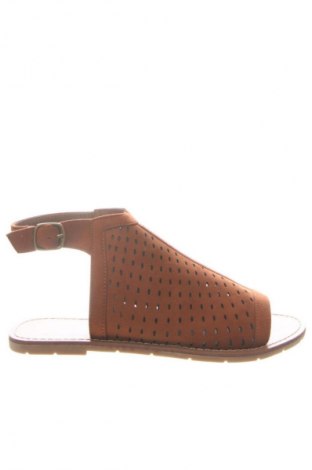 Σανδάλια Catwalk, Μέγεθος 40, Χρώμα Καφέ, Τιμή 112,99 €