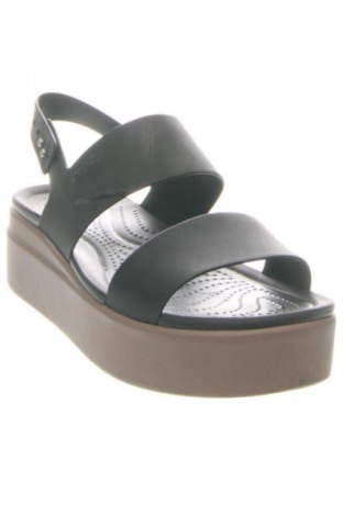 Szandálok Crocs, Méret 37, Szín Fekete, Ár 16 279 Ft