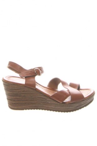 Sandalen Lasocki, Größe 35, Farbe Braun, Preis 28,00 €