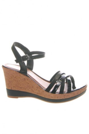 Σανδάλια Tamaris, Μέγεθος 38, Χρώμα Μαύρο, Τιμή 63,43 €