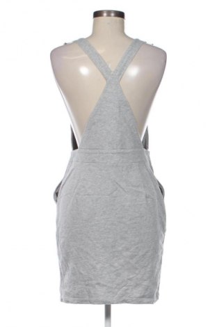 Latzkleid Groggy, Größe M, Farbe Grau, Preis 15,00 €