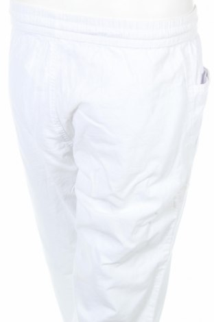 Дамски панталон Trend One, Размер M, Цвят Бял, Цена 9,00 лв.