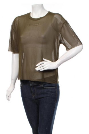 Дамска блуза Pull&Bear, Размер M, Цвят Зелен, Цена 3,12 лв.