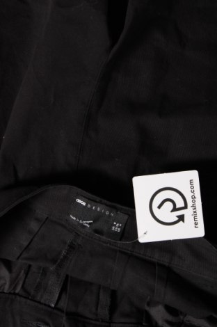 Γυναικείο κοντό παντελόνι ASOS, Μέγεθος S, Χρώμα Μαύρο, 97% βαμβάκι, 3% ελαστάνη, Τιμή 16,50 €