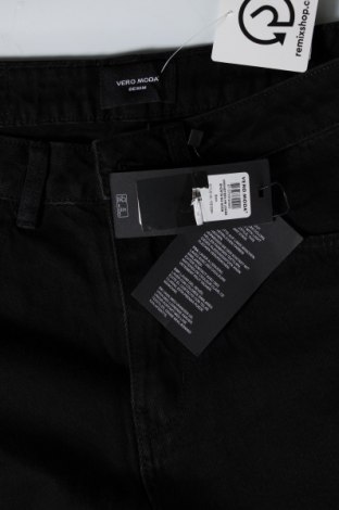 Γυναικείο κοντό παντελόνι Vero Moda, Μέγεθος S, Χρώμα Μαύρο, Βαμβάκι, Τιμή 28,10 €