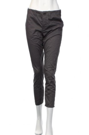 Дамски панталон Stefanel, Размер S, Цвят Сив, 98% памук, 2% еластан, Цена 58,90 лв.