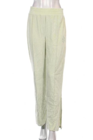 Pantaloni trening de femei Bershka, Mărime M, Culoare Verde, Preț 91,35 Lei
