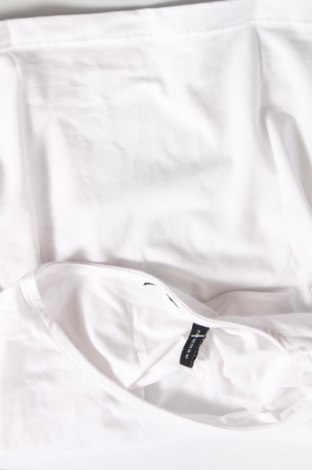 Дамска блуза ASOS, Размер M, Цвят Бял, Цена 72,00 лв.