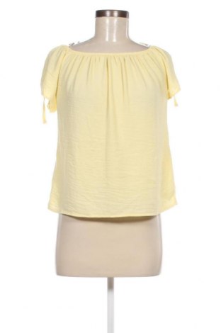 Дамска блуза Breal, Размер M, Цвят Жълт, Цена 7,20 лв.