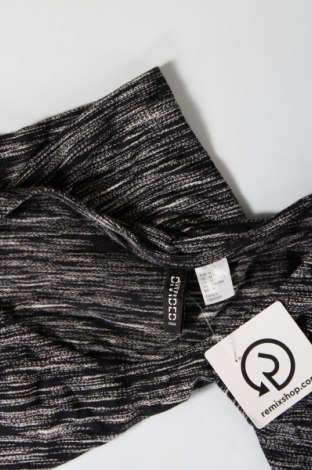 Γυναικεία μπλούζα H&M Divided, Μέγεθος M, Χρώμα Πολύχρωμο, Τιμή 1,65 €