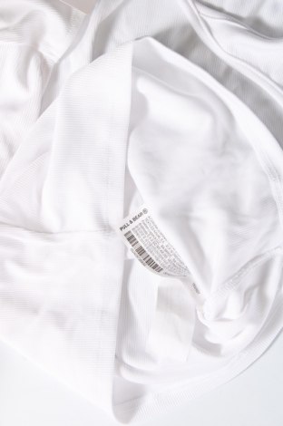 Γυναικεία μπλούζα Pull&Bear, Μέγεθος M, Χρώμα Λευκό, Τιμή 15,98 €