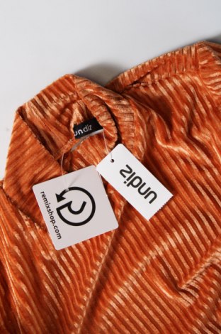 Damen Shirt Undiz, Größe S, Farbe Orange, Preis 2,60 €