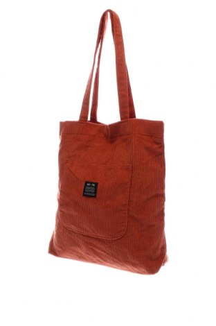 Дамска чанта Urban Outfitters, Цвят Оранжев, Цена 82,00 лв.