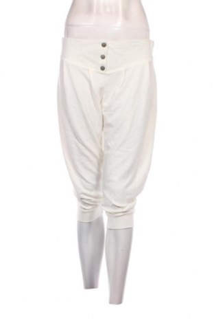 Pantaloni scurți de femei Zara Trafaluc, Mărime L, Culoare Alb, Preț 15,30 Lei
