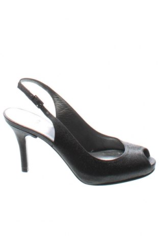 Încălțăminte de damă Stuart Weitzman, Mărime 36, Culoare Negru, Preț 838,82 Lei