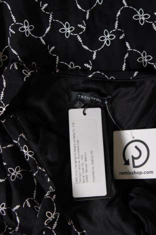 Šaty  Trendyol, Veľkosť XS, Farba Čierna, Cena  4,73 €