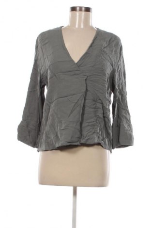 Damen Shirt Carin Wester, Größe M, Farbe Grün, Preis € 3,99