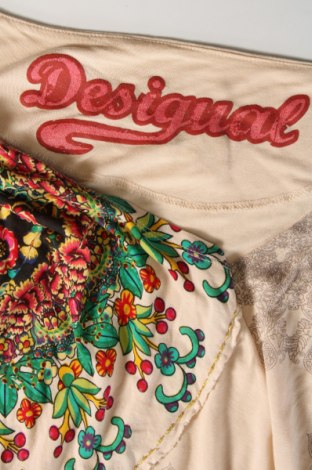 Дамска блуза Desigual, Размер M, Цвят Бежов, Цена 31,99 лв.