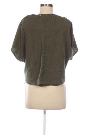 Damen Shirt Guido Maria Kretschmer for About You, Größe L, Farbe Grün, Preis € 6,49