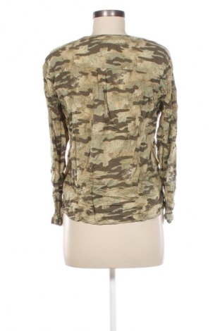 Damen Shirt Janina, Größe M, Farbe Grün, Preis € 3,99