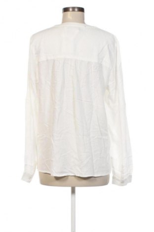 Damen Shirt Kaffe, Größe M, Farbe Weiß, Preis 8,49 €