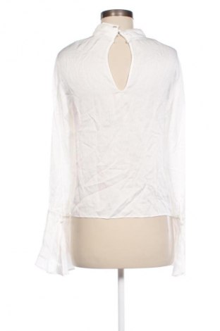 Damen Shirt Mango, Größe M, Farbe Weiß, Preis 6,99 €