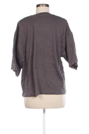 Damen Shirt Piazza Italia, Größe L, Farbe Grau, Preis 6,49 €