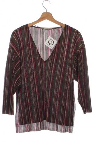 Damen Shirt Pull&Bear, Größe XS, Farbe Mehrfarbig, Preis € 1,99