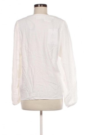 Damen Shirt Selected Femme, Größe M, Farbe Weiß, Preis 26,99 €