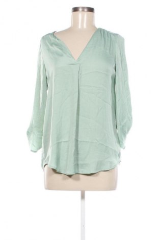 Damen Shirt Stradivarius, Größe M, Farbe Grün, Preis 3,99 €