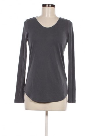 Damen Shirt Vero Moda, Größe XS, Farbe Grau, Preis 6,49 €