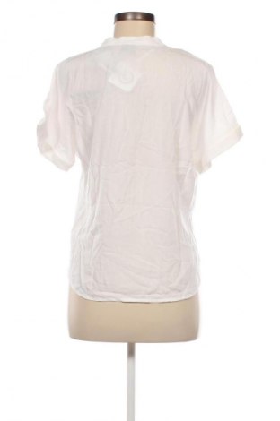 Damen Shirt Vero Moda, Größe S, Farbe Weiß, Preis € 5,49