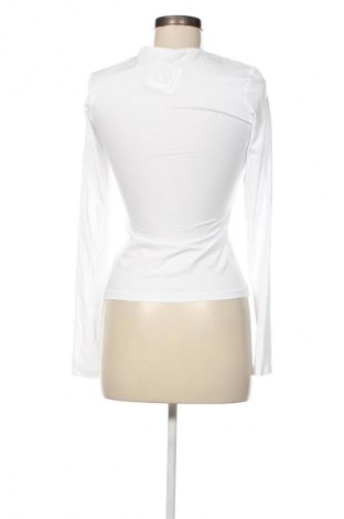 Damen Shirt Weekday, Größe S, Farbe Weiß, Preis 23,99 €