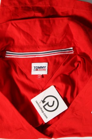 Дамска риза Tommy Jeans, Размер XS, Цвят Червен, Цена 23,99 лв.