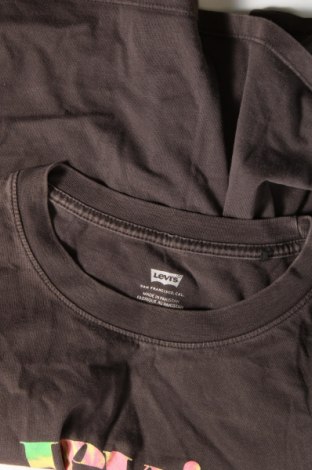 Дамска тениска Levi's, Размер XS, Цвят Кафяв, Цена 31,49 лв.