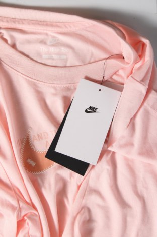 Damen T-Shirt Nike, Größe M, Farbe Rosa, Preis 31,99 €