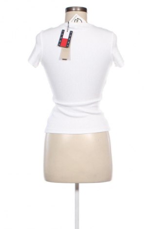 Γυναικείο t-shirt Tommy Jeans, Μέγεθος S, Χρώμα Λευκό, Τιμή 39,99 €