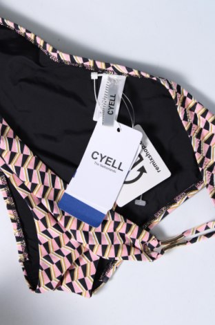 Damen-Badeanzug Cyell, Größe M, Farbe Mehrfarbig, Preis € 10,99