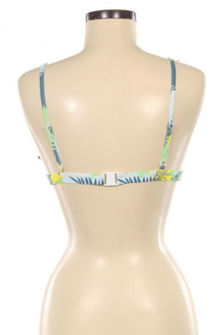 Costum de baie de damă Ellesse, Mărime M, Culoare Multicolor, Preț 83,99 Lei