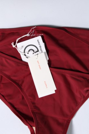 Damen-Badeanzug Filippa K, Größe L, Farbe Rot, Preis € 25,29