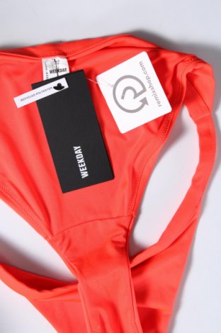 Damen-Badeanzug Weekday, Größe S, Farbe Orange, Preis 5,99 €