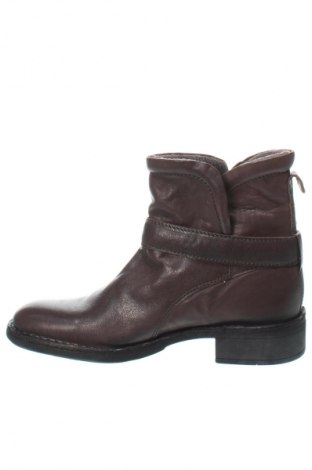 Damen Stiefeletten Fly, Größe 40, Farbe Braun, Preis 32,13 €