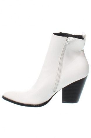 Botine de damă Jennyfer, Mărime 39, Culoare Alb, Preț 79,99 Lei