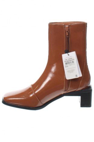 Damen Stiefeletten Rubi, Größe 37, Farbe Braun, Preis € 20,49