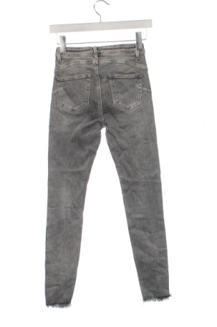 Damen Jeans, Größe XS, Farbe Grau, Preis € 4,99