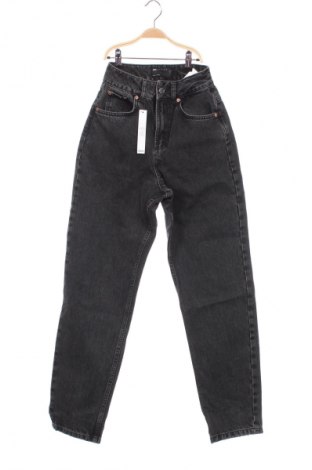 Damskie jeansy ASOS, Rozmiar XXS, Kolor Szary, Cena 153,99 zł